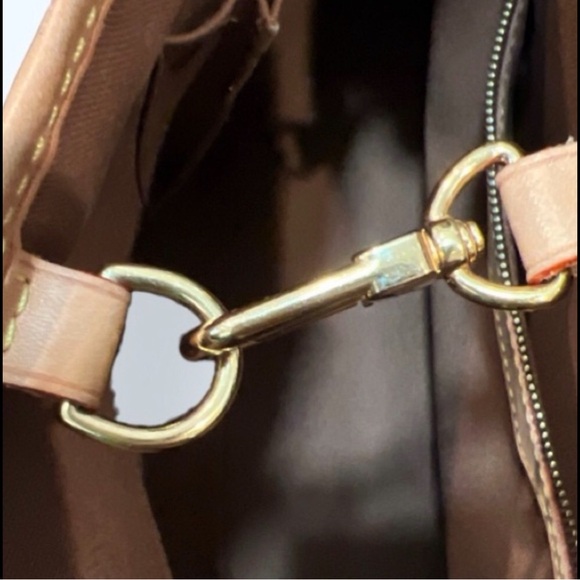 LOUIS VUITTON BATIGNOLLES HORIZONTAL TOTE - Picture 9 of 12